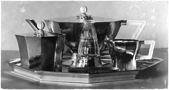 Eduard Josef Wimmer-Wisgrill - SILVER TEA SERVICE consisting of: teapot, creamer, covered sugar bowl, sugar tongs, rum flacon, tray  | MasterArt